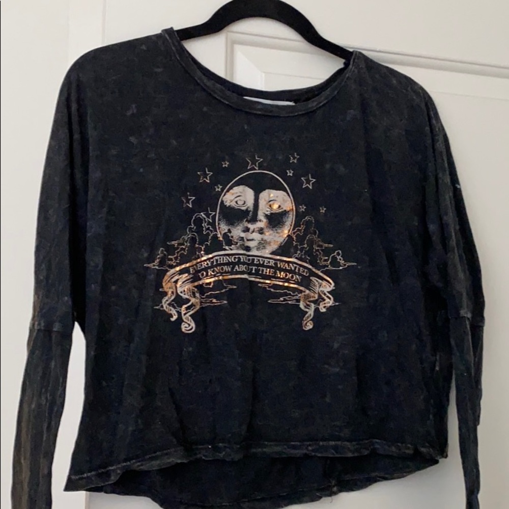 urban outfitters casual graphic long sleeve